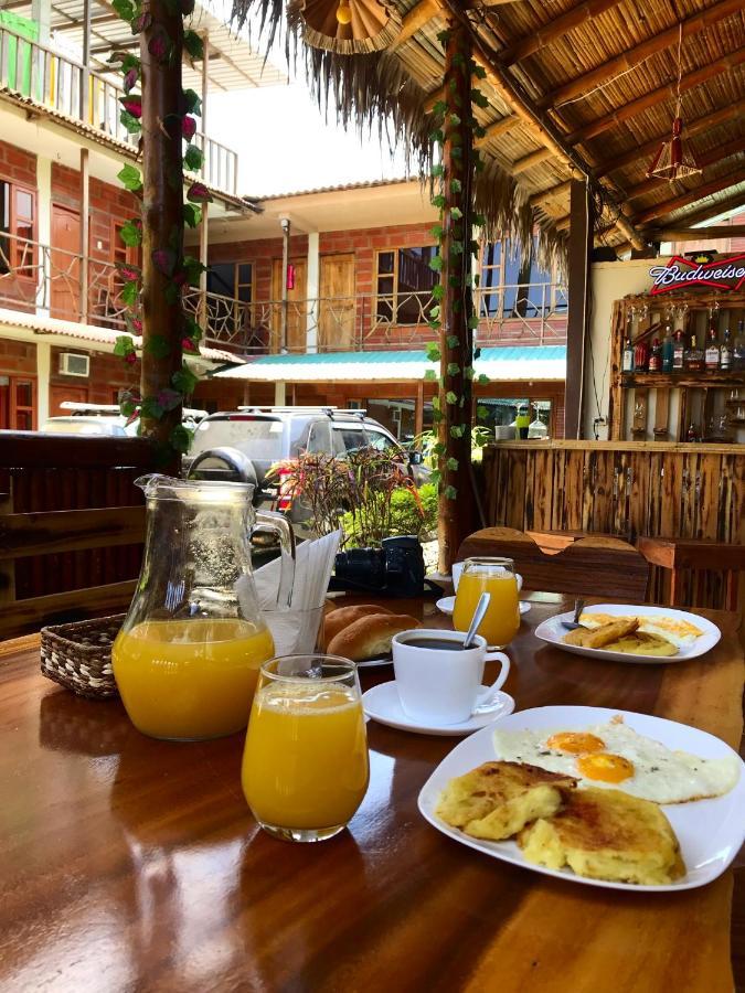 Hostal Tierra Y Mar Montañita Екстериор снимка